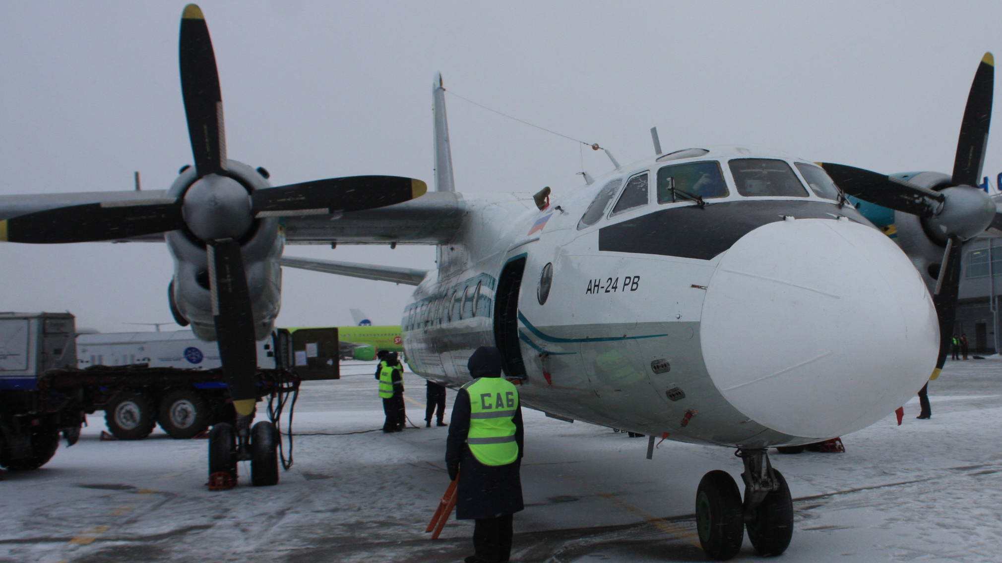 У самолета, вылетевшего из Архангельска в Нарьян-Мар, отказал важный прибор