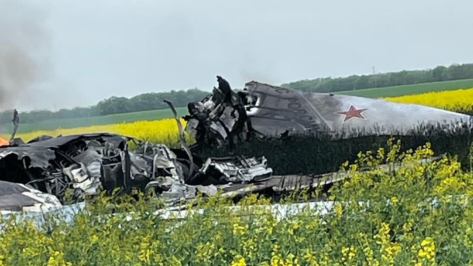 Военный самолет разбился под Ставрополем