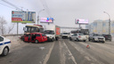 «Колея ужасная, как рельсы»: новосибирцы обвинили покрытие Димитровского моста в авариях