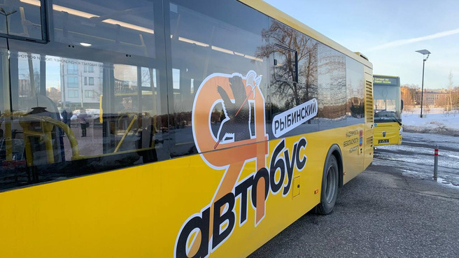 «Отмечены опоздания»: как прошел первый день работы «Яавтобусов» в Рыбинске