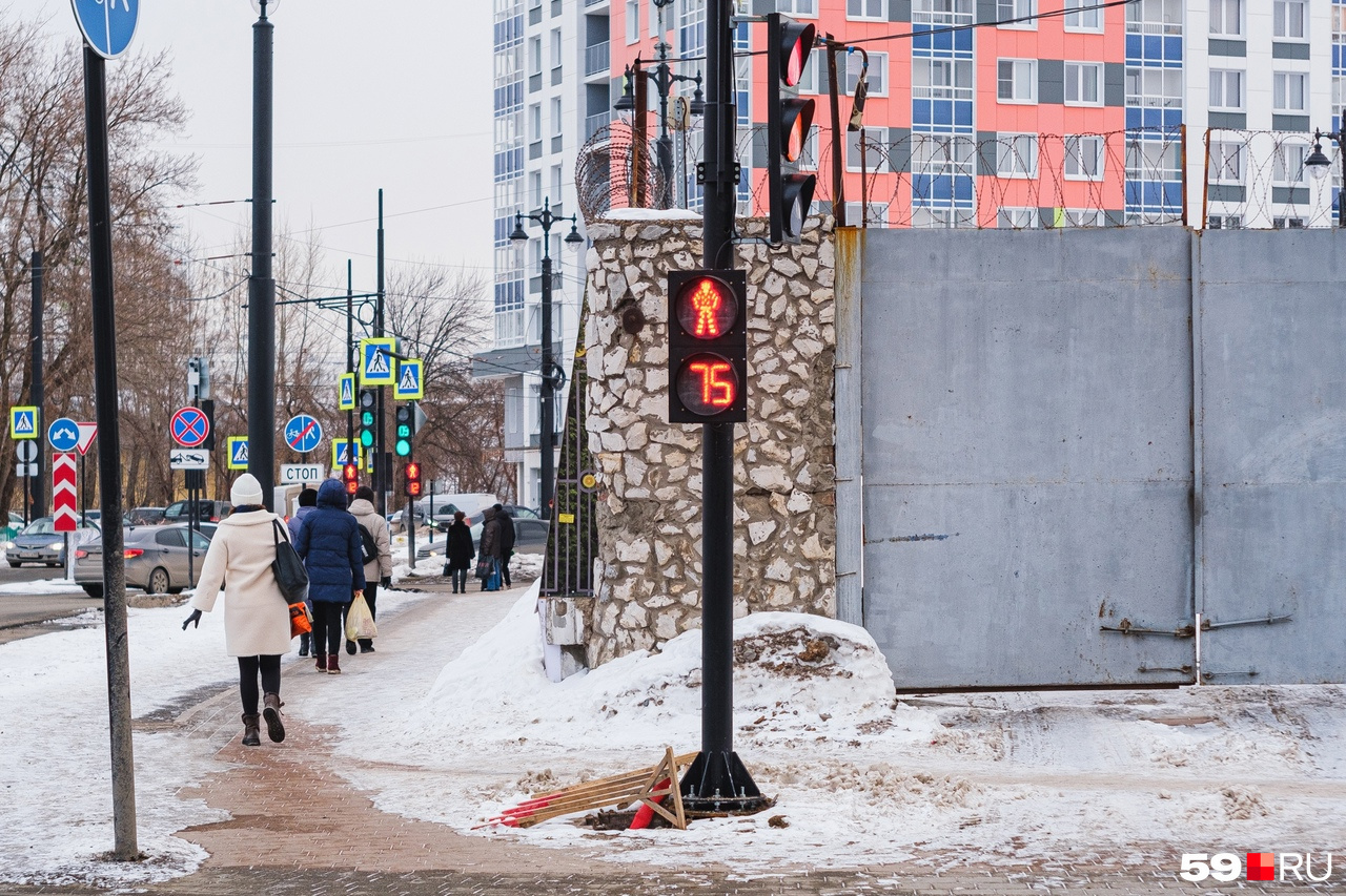 дорожные ситуации. дорожные ситуации для детей. тормозной путь рисунок. пдд для детей подземный переход. том через дорогу.