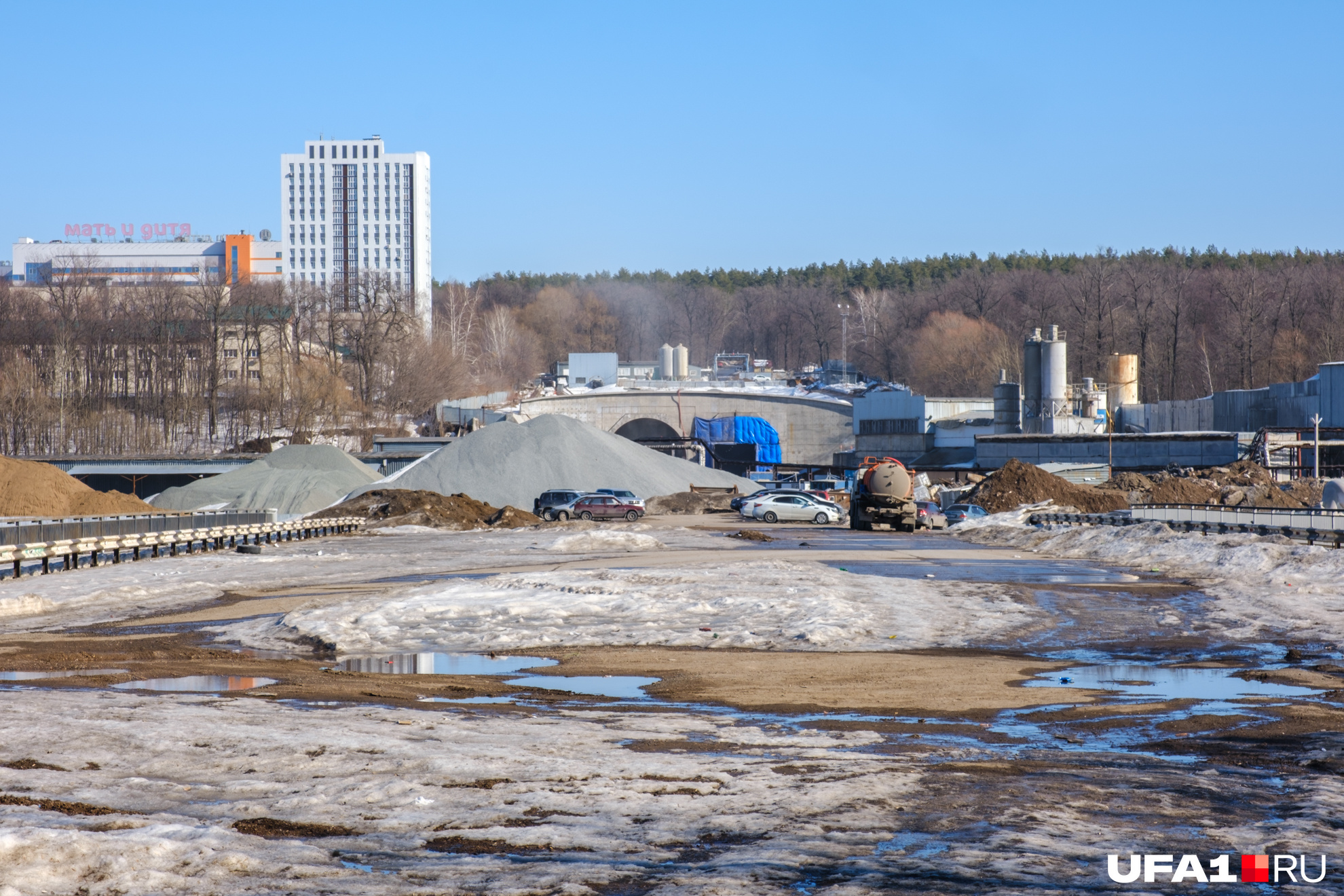 Мост, ведущий к тоннелю