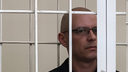 Дело выжившей свидетельницы. В Новосибирск привезли убийцу из российского «Алькатраса» — на его счету жизни семьи тюремщика