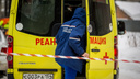 Девушку увезли в больницу после потасовки со стрельбой возле кафе Новосибирска