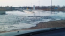 «Вода всё прибывает». Районный центр в Челябинской области затопило из-за разлива реки