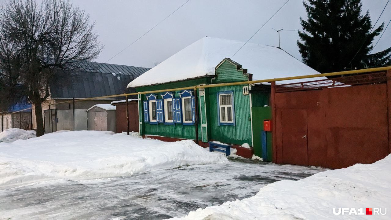 «В сей день поймали подъячего Дынькова имеющего намерение к побегу за границу»