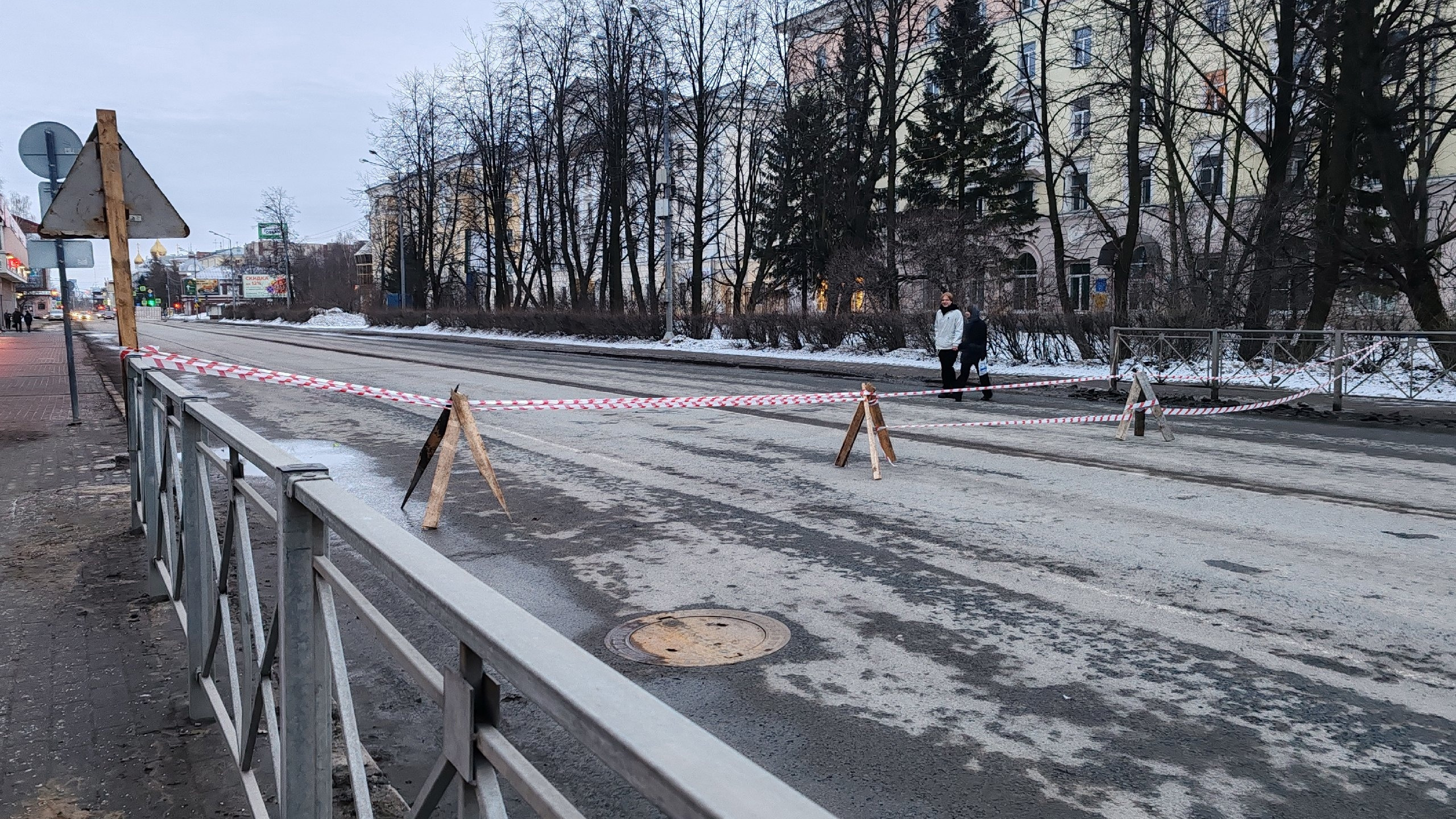 В Архангельске закроют дорогу в центре города: как будут ходить автобусы