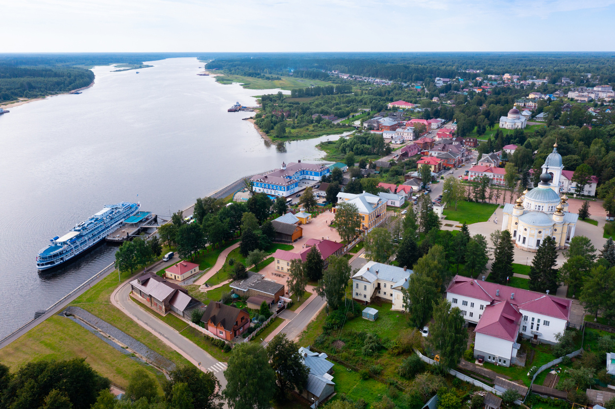 Прокатиться с ветерком. 8 круизов по рекам России, в которые можно  отправиться этим летом