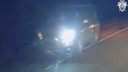 Скрылся с места ДТП: автомобиль, насмерть сбивший отца и сына в Ярославской области, попал на видео