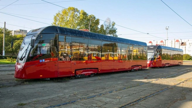 Спросили у «Горэлектротранса», почему в Барнауле ломаются белорусские трамваи и кто их чинит — вот что нам ответили