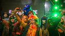 Новый iPhone за костюм, черти и хулиганство: новосибирцам предложили отметить Хэллоуин — афиша вечеринок