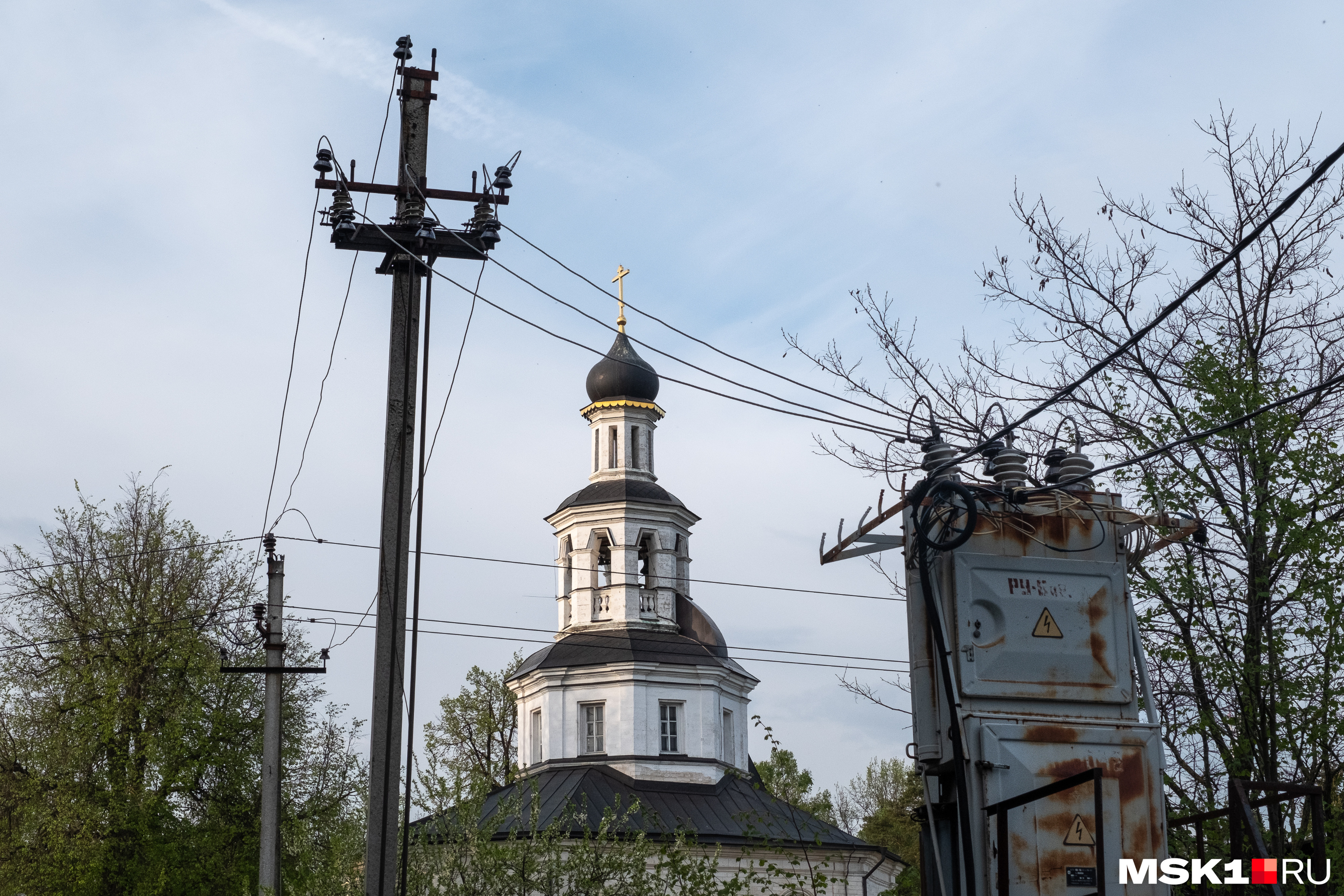 По словам местного священнослужителя, никто из сотрудников ЧВК «Вагнер» не обращался к нему для отпевания погибших По словам местного священнослужителя, никто из сотрудников ЧВК «Вагнер» не обращался к нему для отпевания погибших