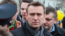 Врачи полчаса пытались его откачать: что известно о смерти Навального