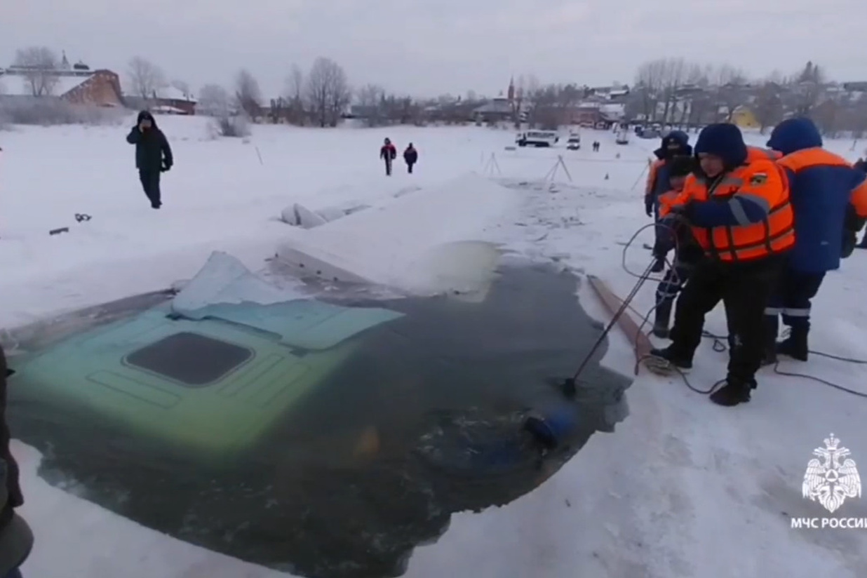 Словно в речке вода