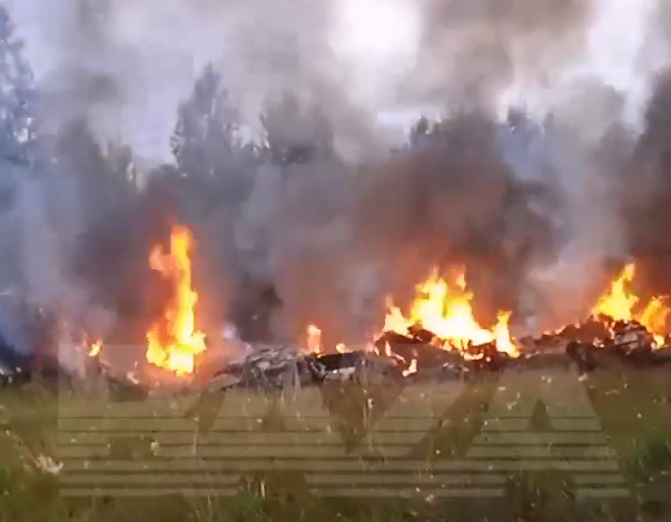 Обнаружены тела 8 погибших, все сильно обгорели: всё, что известно о крушении самолета Пригожина