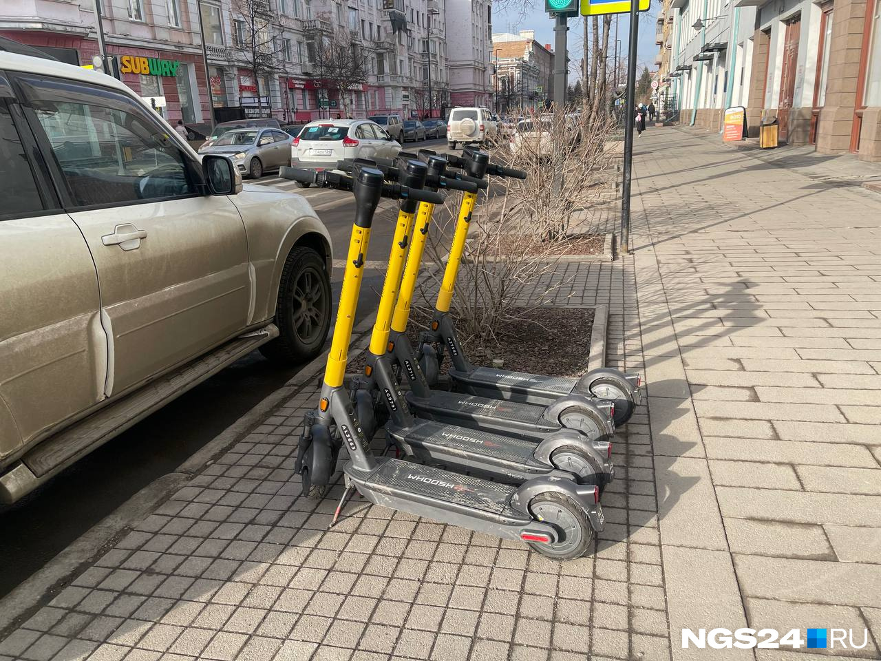 Пешеходы, приготовьтесь: с потеплением в Красноярске появились первые самокаты и их станет еще больше