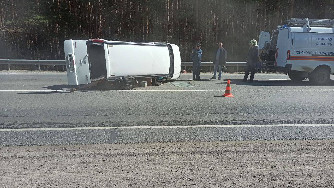 Трассу в Томском районе перекрыли из-за смертельного лобового ДТП с грузовиком