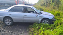 Погиб человек: автомобиль врезался в электропоезд в Новосибирской области