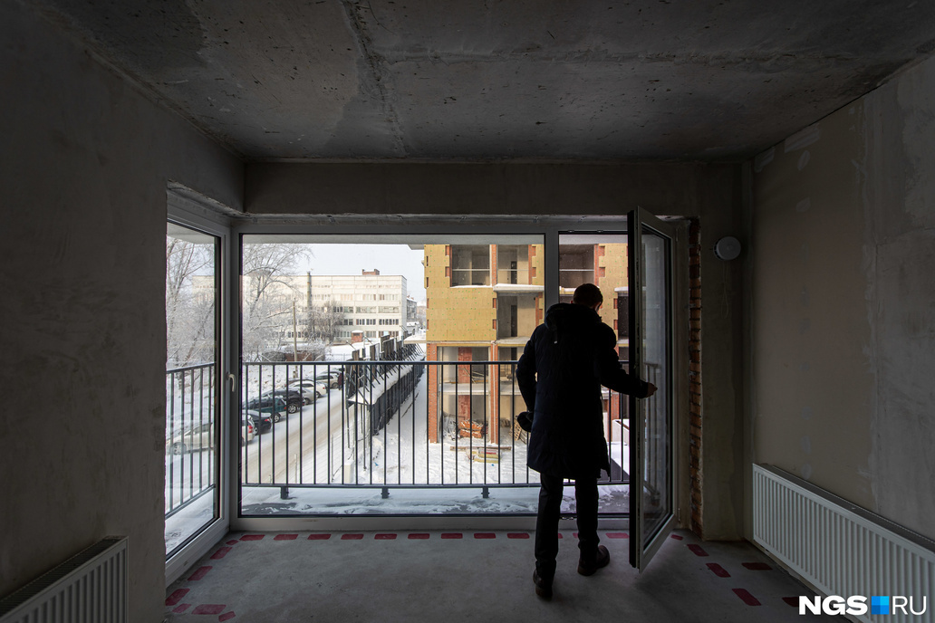 Недвижимость всё ещё кажется россиянам единственным верным способом сохранить сбережения