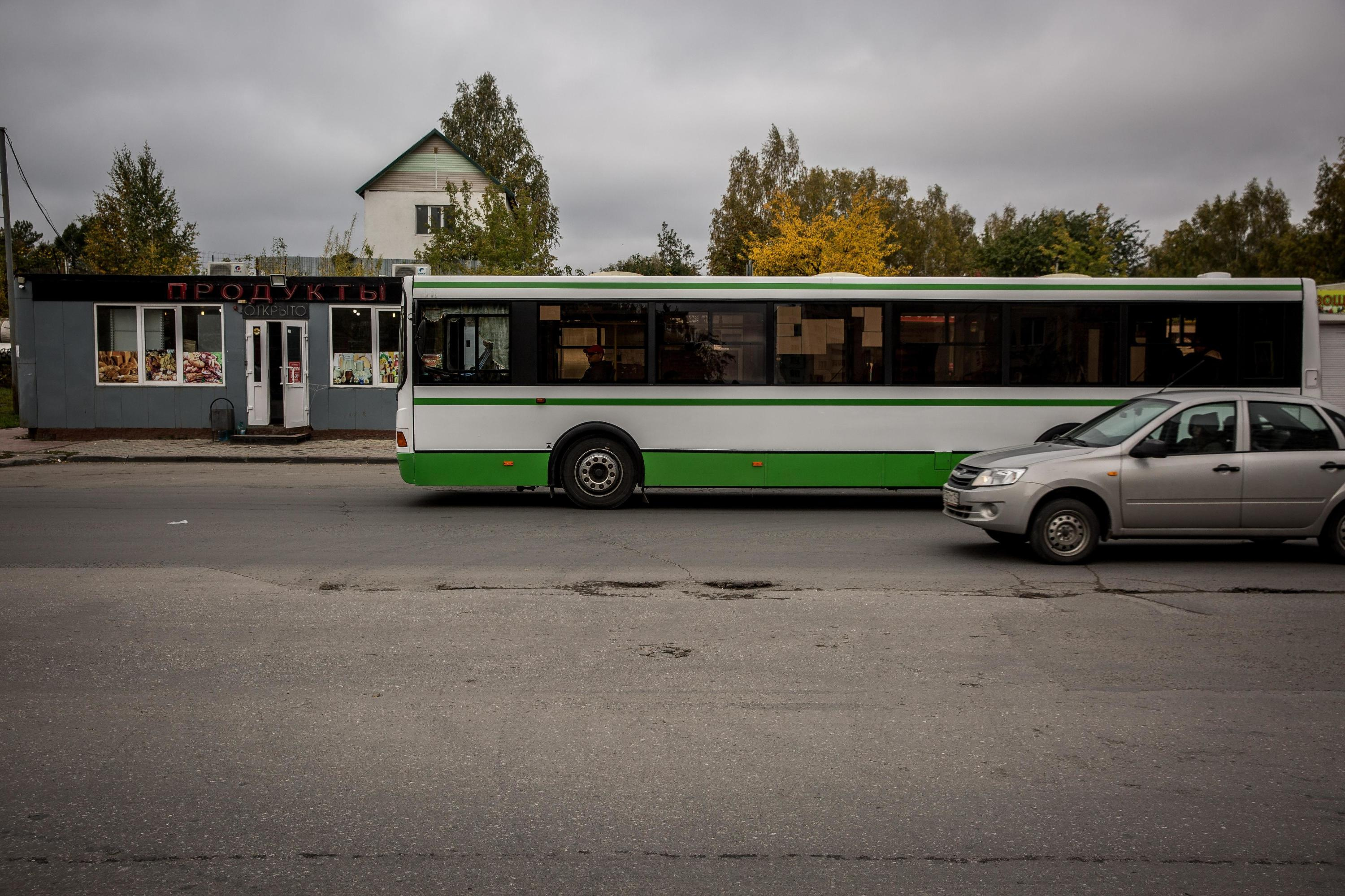 «Ехать реально было страшно!» Водитель автобуса в Новосибирске посадил за руль пассажира