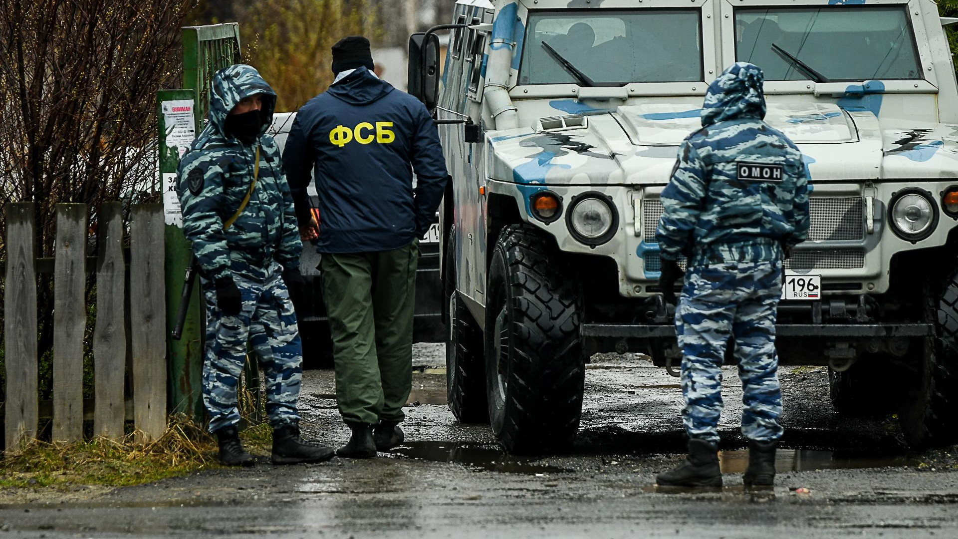 Спустя 25 лет: ФСБ задержала двух боевиков, работавших на Басаева и Хаттаба