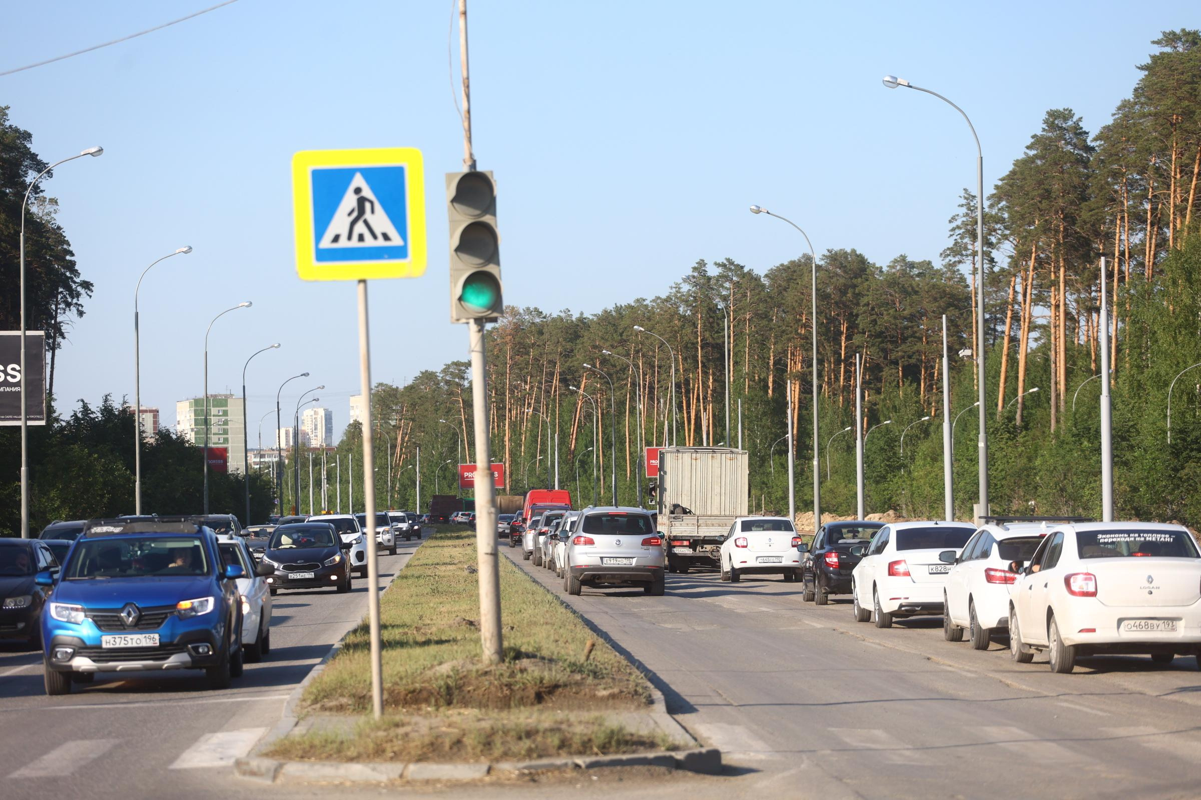 Два ДТП спровоцировали пробку более 10 км под Новосибирском