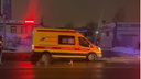 «По нему проехалась еще машина»: в Ярославле легковушка насмерть сбила пешехода. Видео