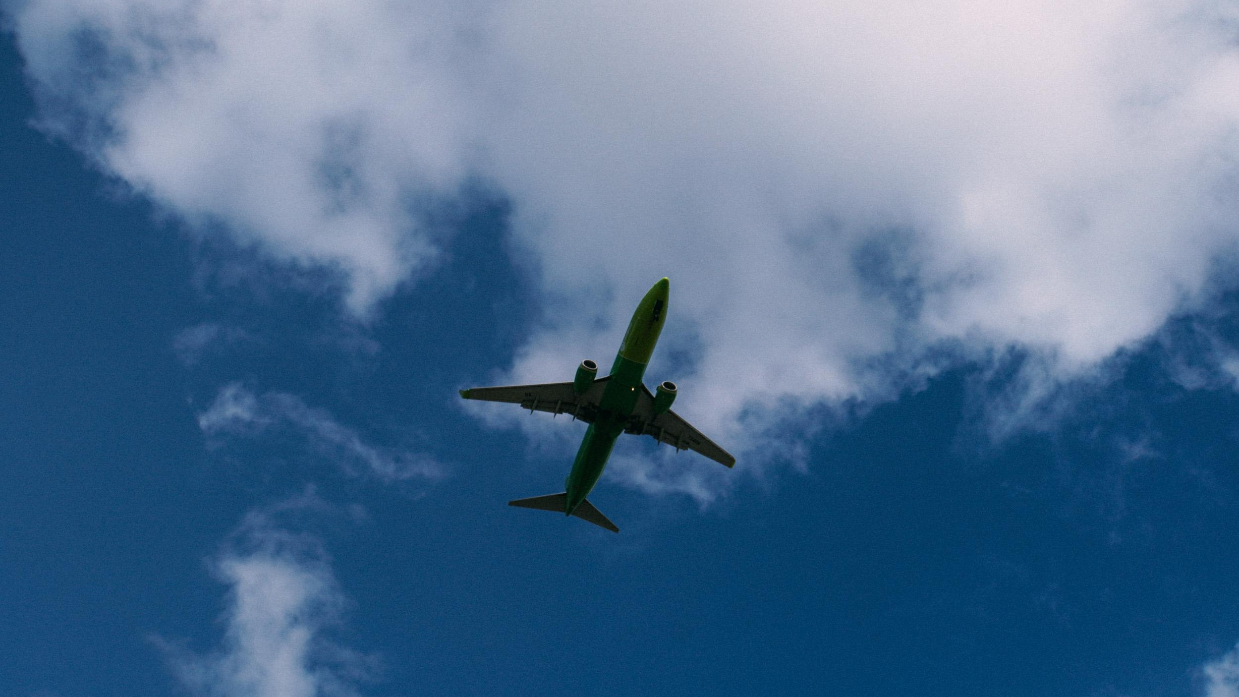 «Этот самолет дальше не полетит». Пассажиры задержанного рейса Владивосток — Чита рискуют застрять в Хабаровске