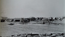 На лодках и БМП по городу: 15 фотографий наводнения в Кургане в <nobr class="_">1994 году</nobr>