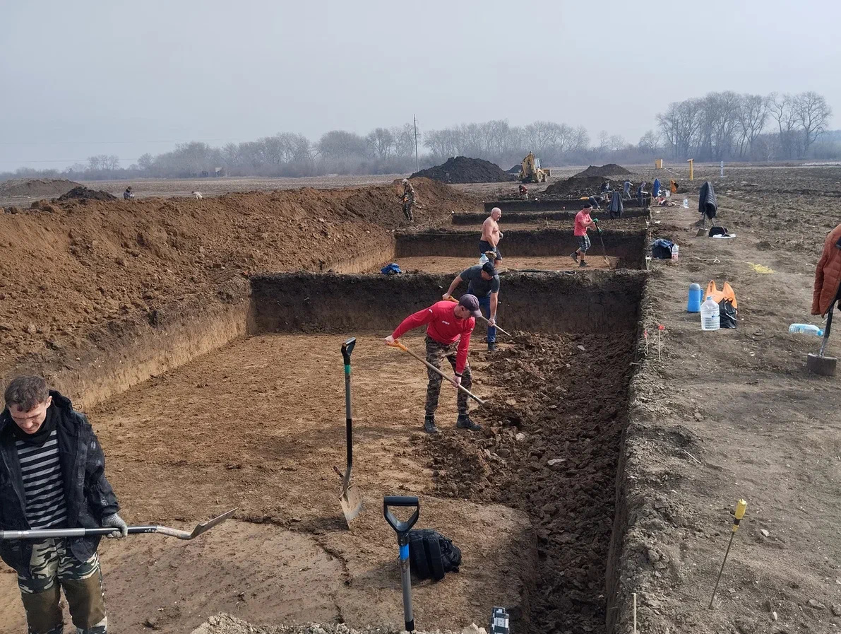 В Краснодарском крае петербургские археологи обнаружили редкие памятники майкопской и протомеотской культур