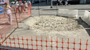 Ростовчанин чуть не утонул в яме с мокрым песком — той самой, которую засыпали после прошлого ливня