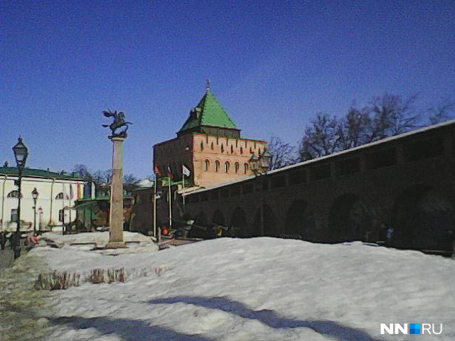 По этой фотографии сложно сказать, в какое десятилетие она была сделана По этой фотографии сложно сказать, в какое десятилетие она была сделана
