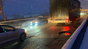 «В этом тоже "Ольга" виновата?»: в Волгограде разрушается дорога на мосту через ВДСК