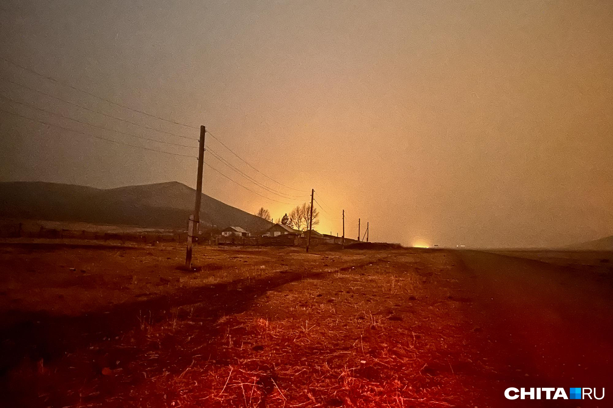 Село Александровка под Читой осталось без света из-за сгоревшего столба