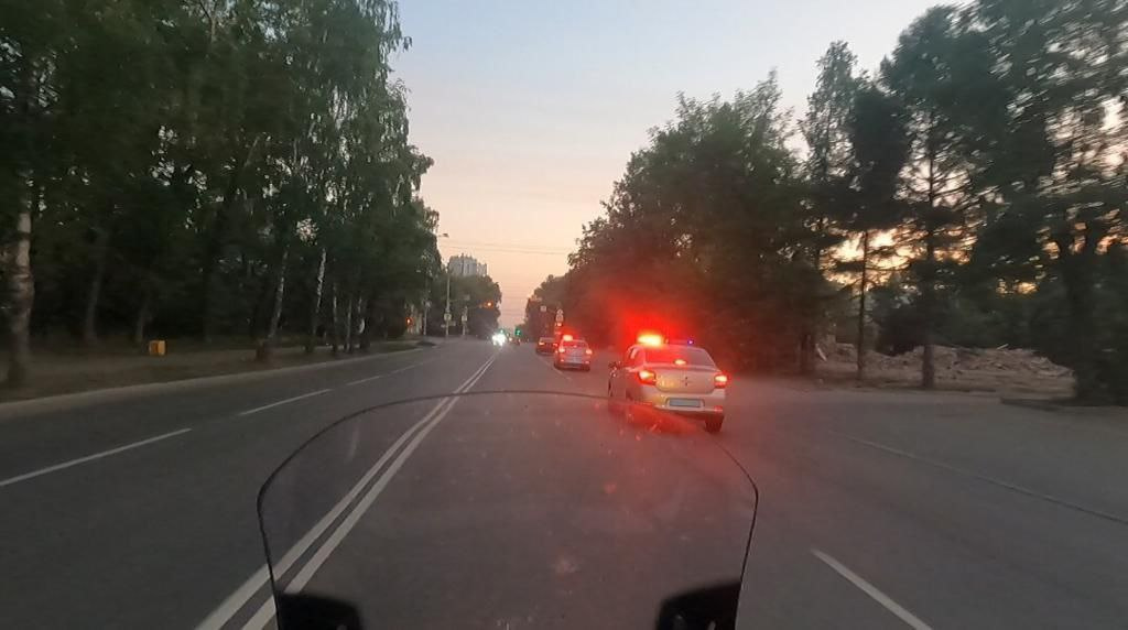 В Екатеринбурге силовики открыли стрельбу, чтобы поймать пьяного водителя: видео