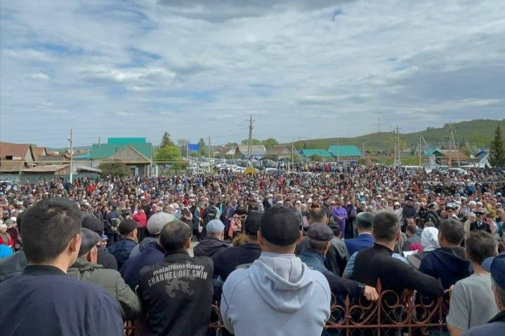 В Темясово выразить свой протест приезжали даже жители других районов