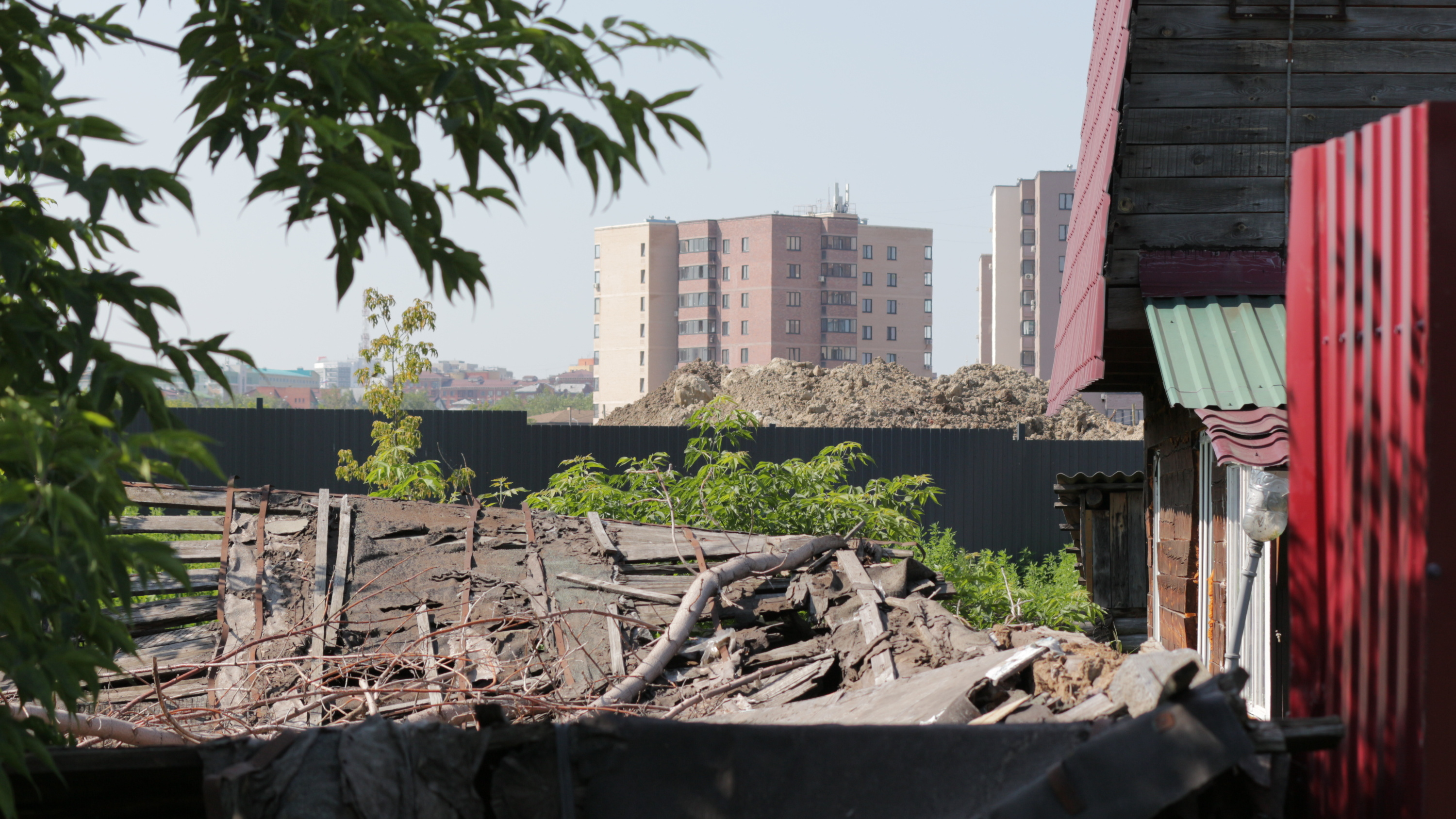 Ради реновации в Тюмени заберут десяток жилых домов