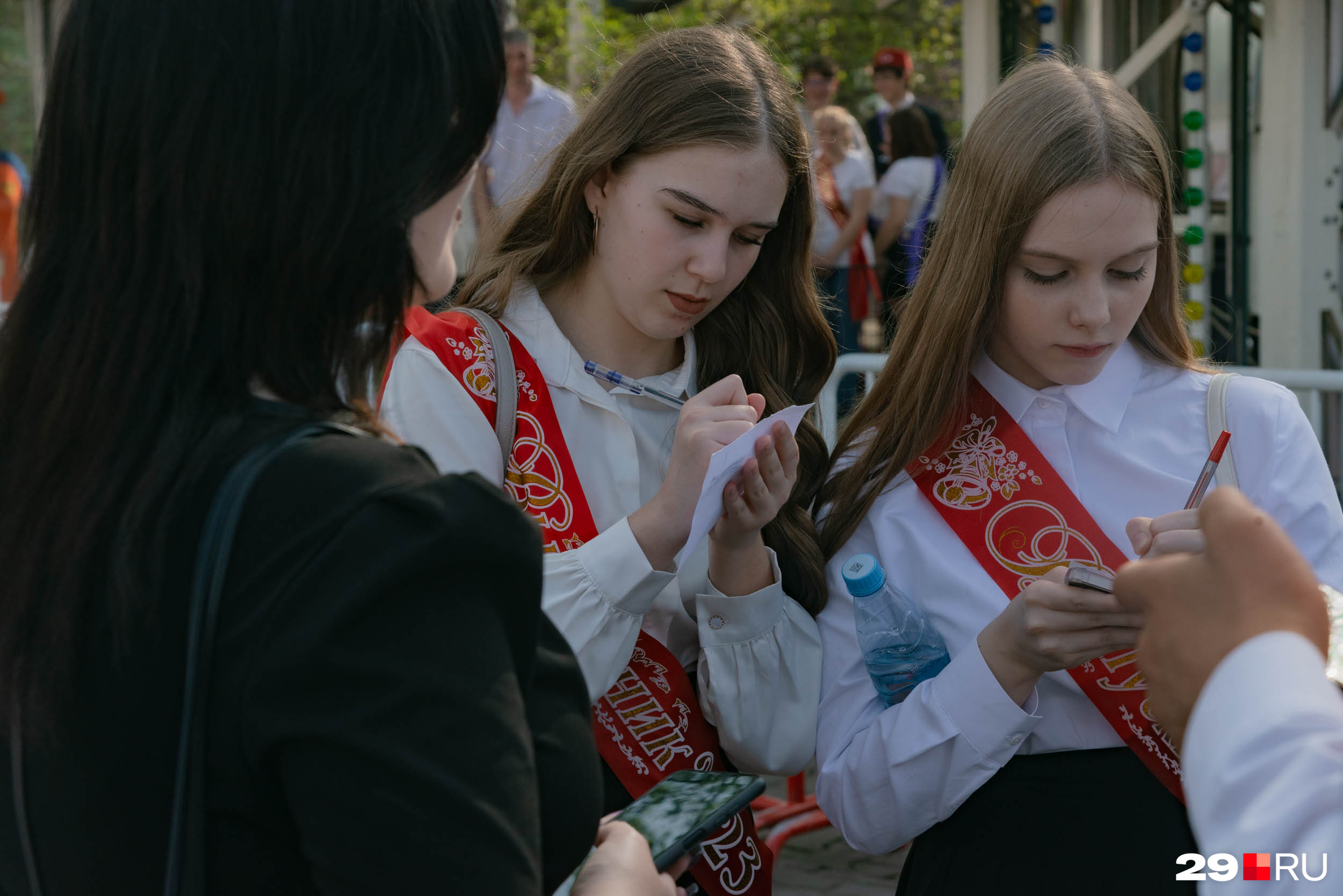 О чем мечтают выпускники школ? Узнаете на нашем сайте в ближайшие дни О чем мечтают выпускники школ? Узнаете на нашем сайте в ближайшие дни
