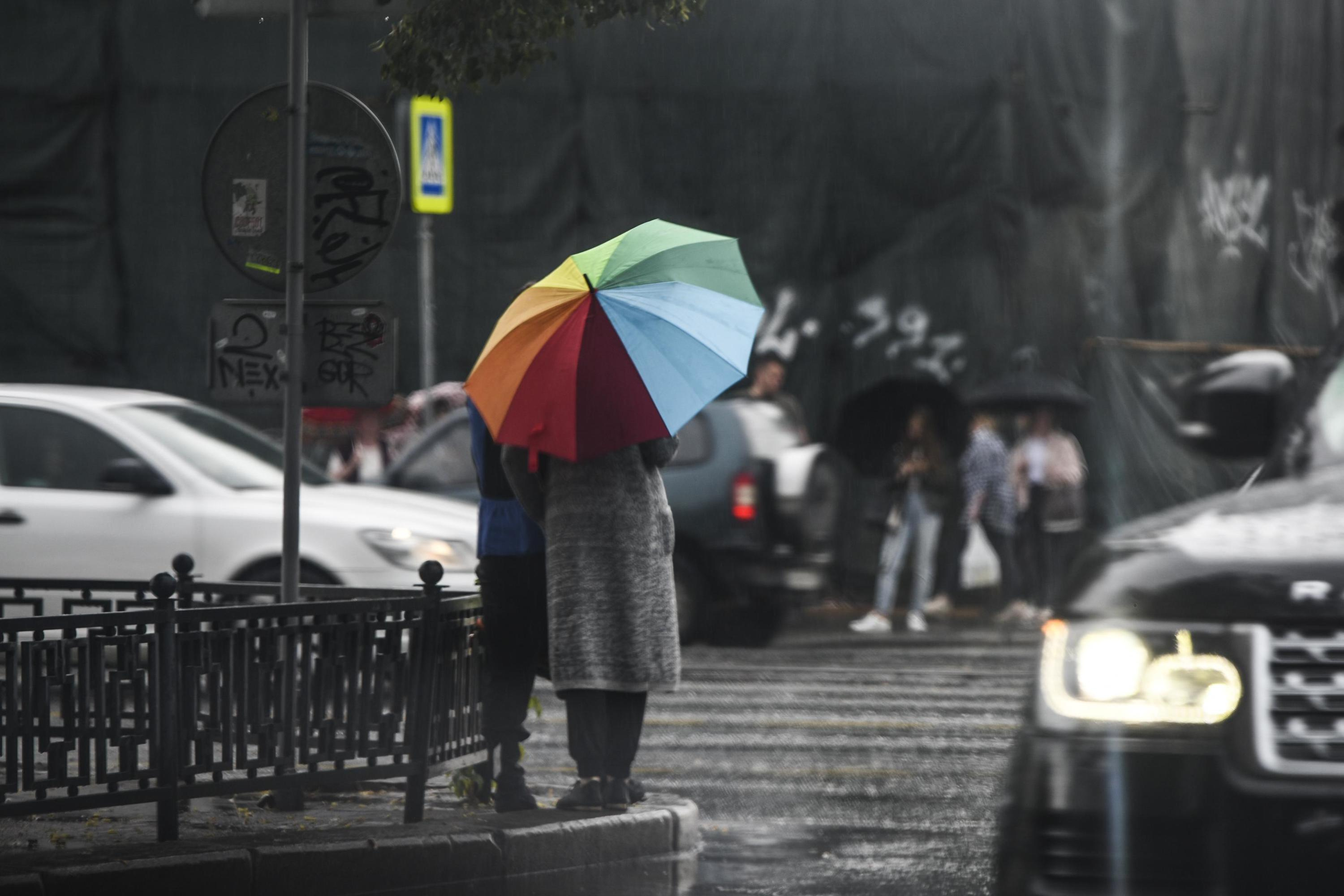 На Екатеринбург вот-вот обрушатся сильные дожди: предупреждение от спасателей