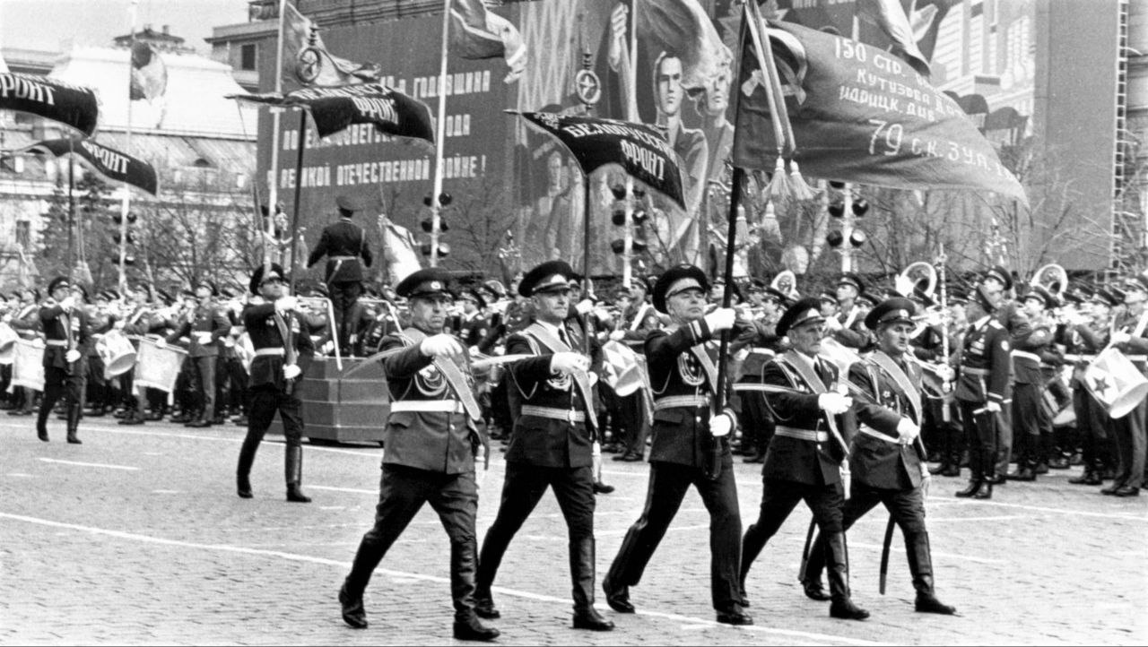 Парад 9 мая 45 года фото