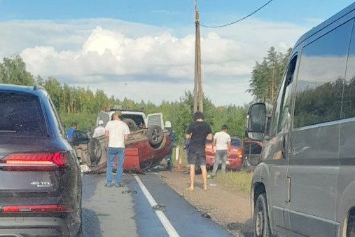 Таран и сальто. На Приморском шоссе акробатическое ДТП