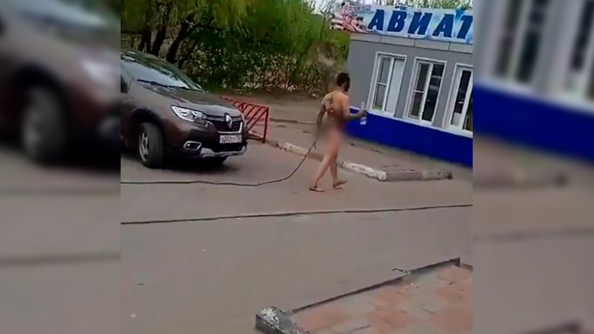 Голого мужчину с хвостом из веревки заметили разгуливающим по Борисоглебску