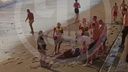 В Сочи спасателям удалось вытащить пьяного туриста из бушующего моря