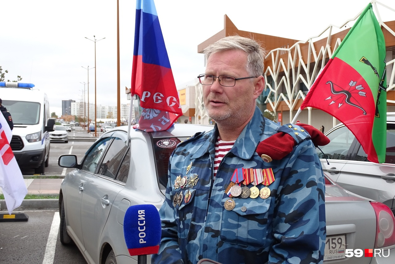 Андрей Мешканцев рассказывает, что сам бывал на новых территориях, отвозил туда гуманитарный груз Андрей Мешканцев рассказывает, что сам бывал на новых территориях, отвозил туда гуманитарный груз