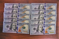 В Волгограде у летевшего в Турцию мужчины изъяли крупную сумму в долларах