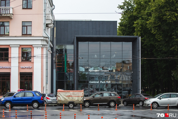 Так выглядит Волков-плаза на площади Волкова