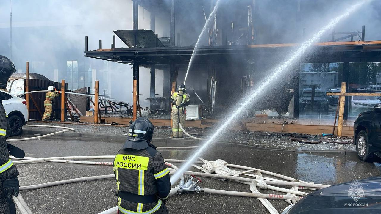 Названа предварительная причина пожара у аэропорта в Минеральных Водах