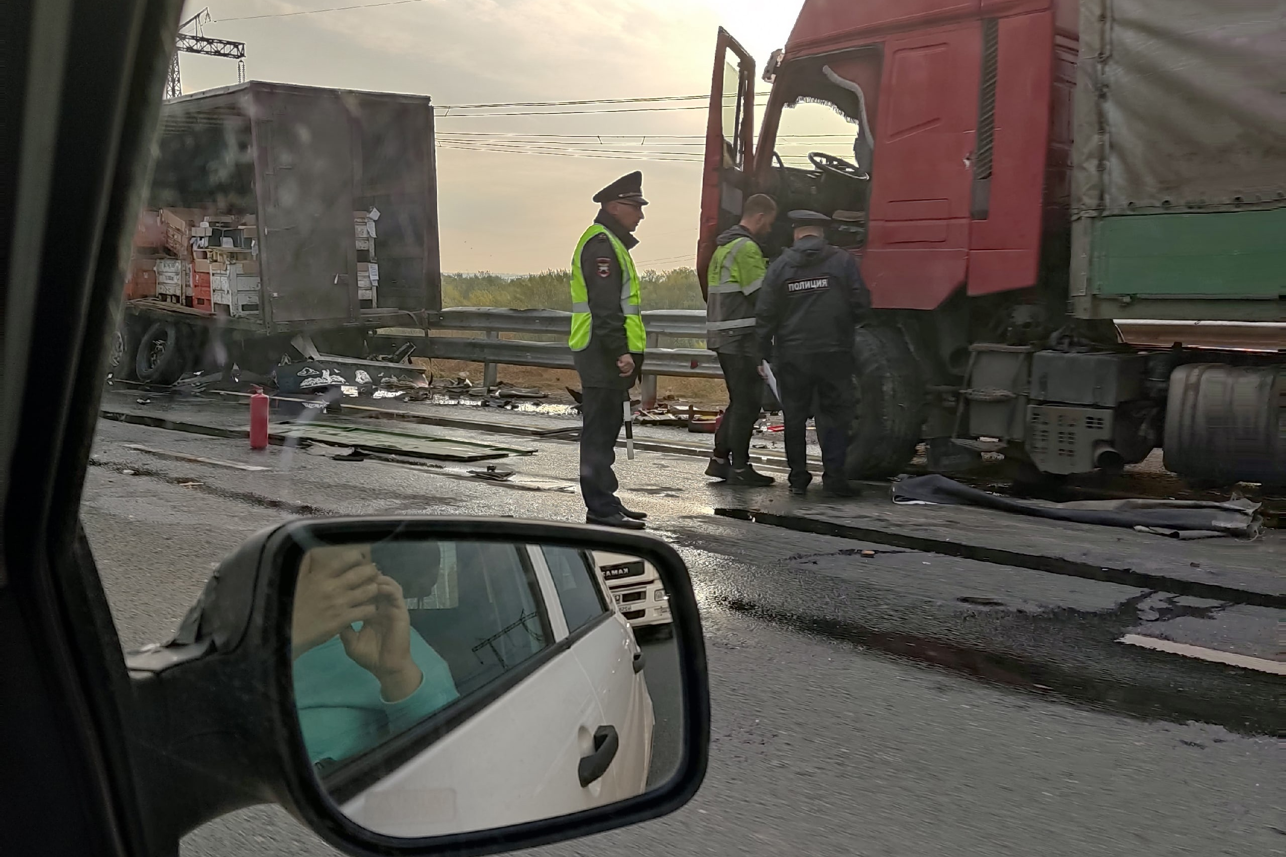 Появилось видео массового ДТП на Жигулевской ГЭС в Самарской области - 15  сентября 2023 - tolyatty.ru