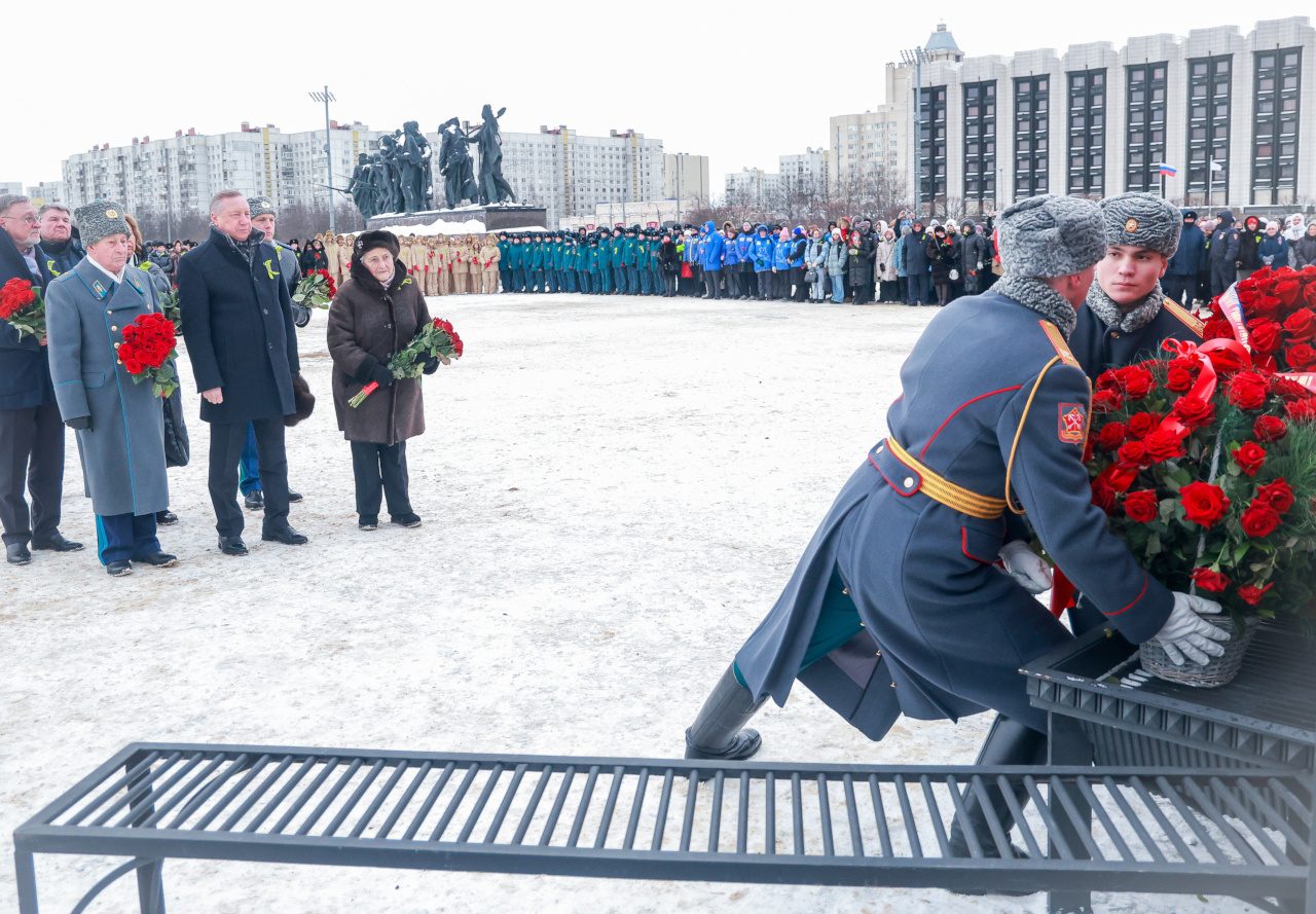 Защитникам ленинграда санкт петербург