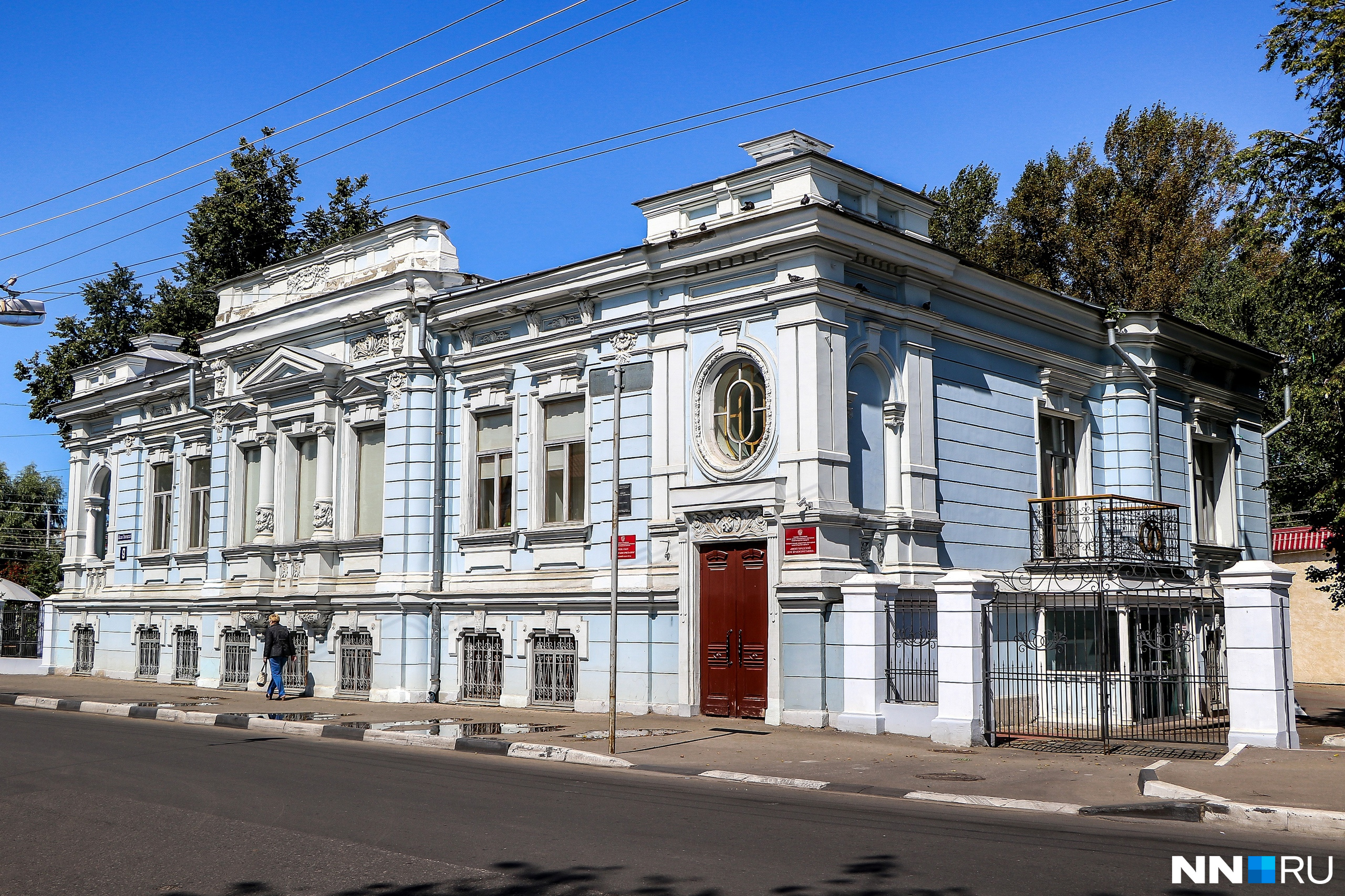 Стена обрушилась в главном ЗАГСе Нижнего Новгорода. Погиб мужчина